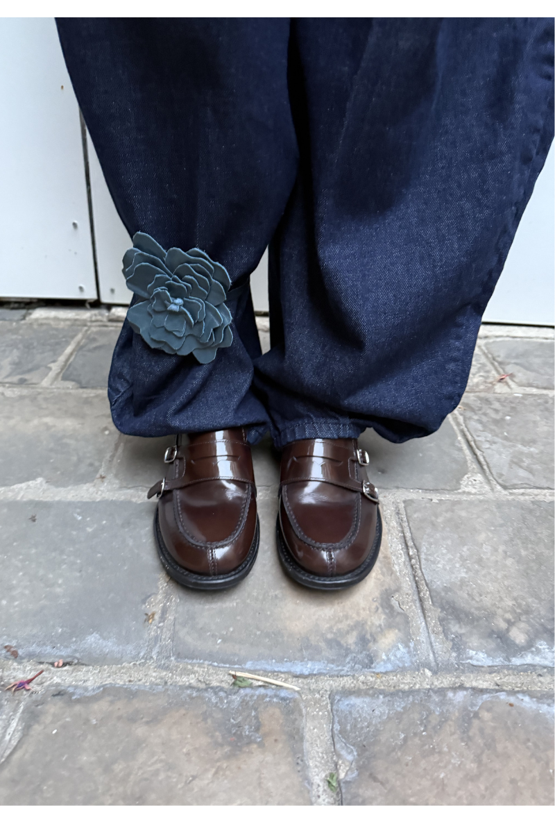 CLAVEL BROOCH